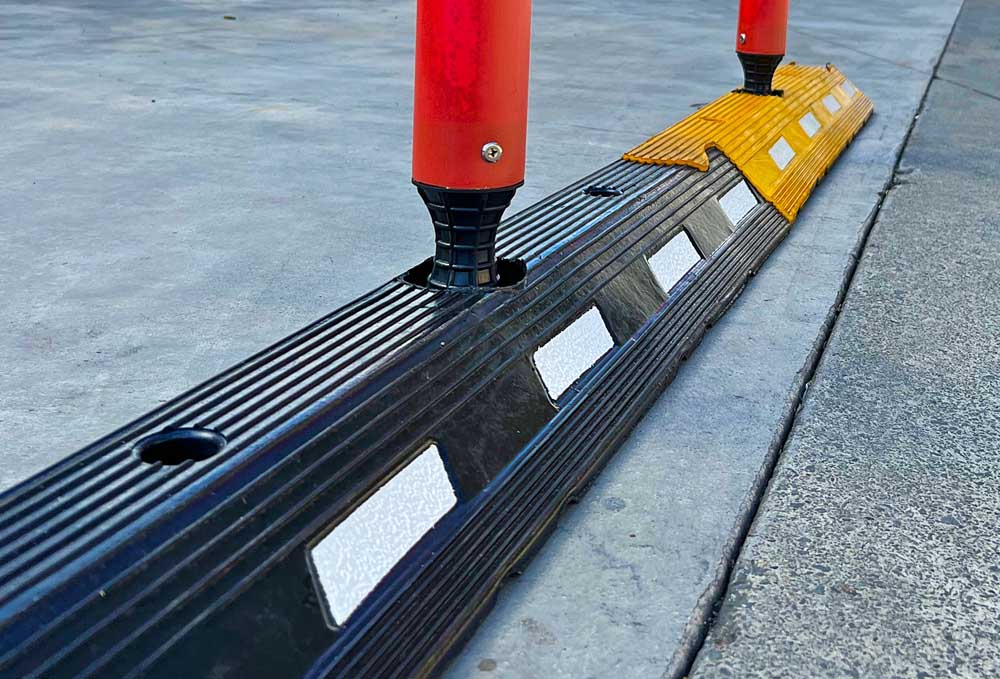 Traffic Delineators Lane Separators with Flexible Posts Traffic